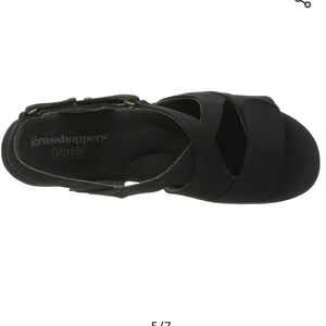 Grasshoppers ortholite black flats sandals 9M